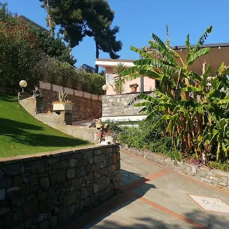 Casa Valeria Splendida Terrazza Vista Mare Imperia